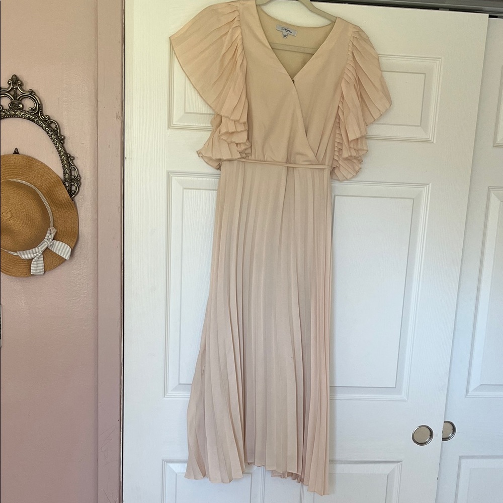 Polagram Cream Flutter Sleeve Pleated Midi Dress